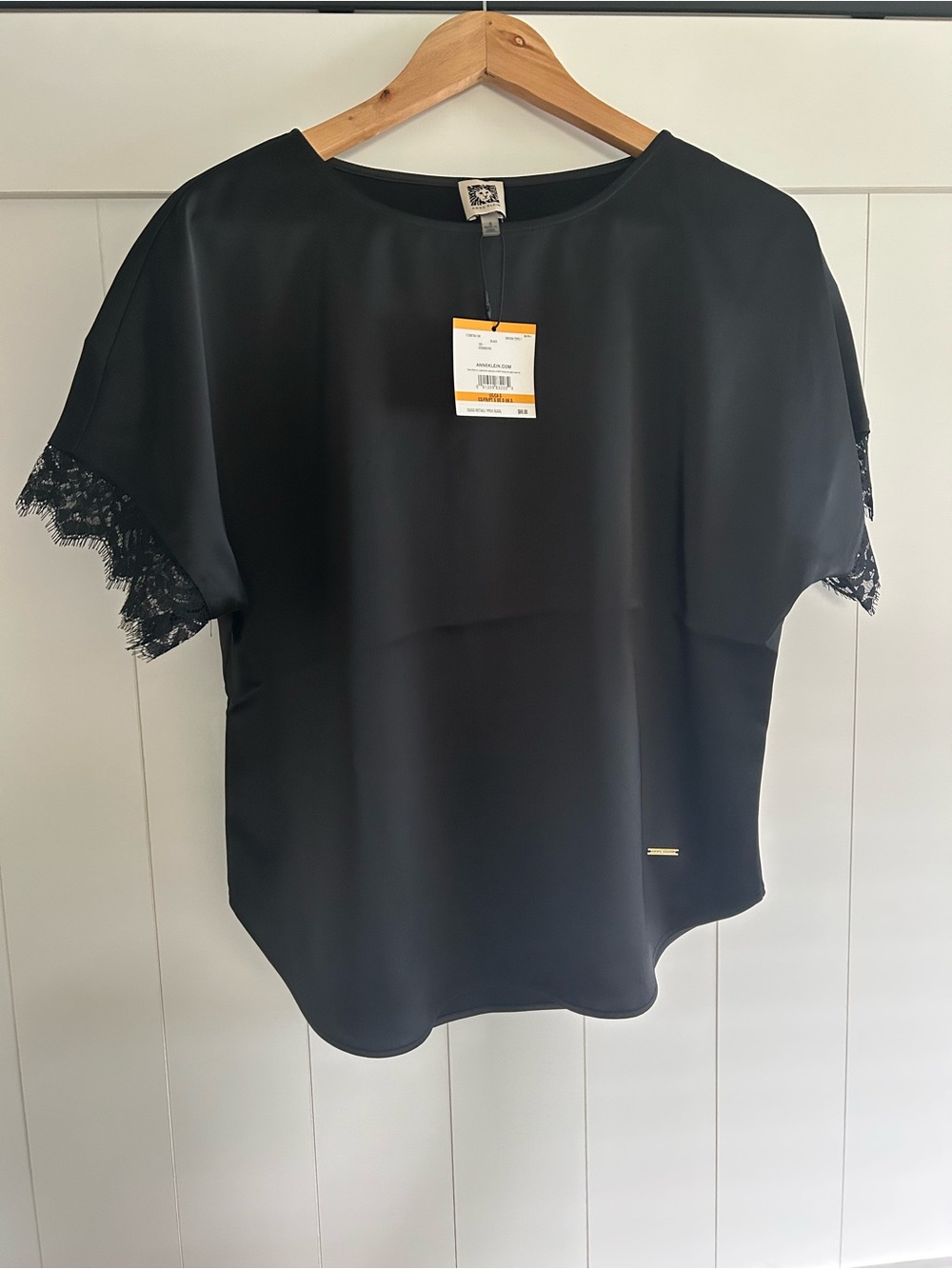 NWT Black Lace-Trim Short Sleeve Top